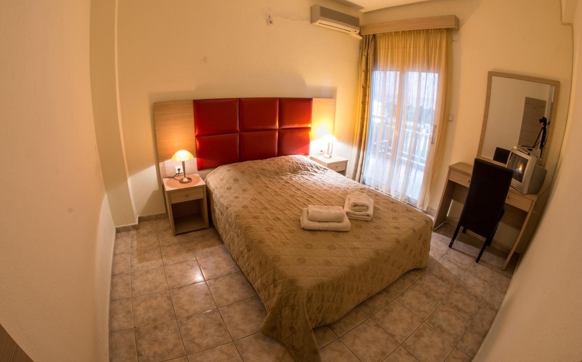 Jolandas House Torone Quarto foto